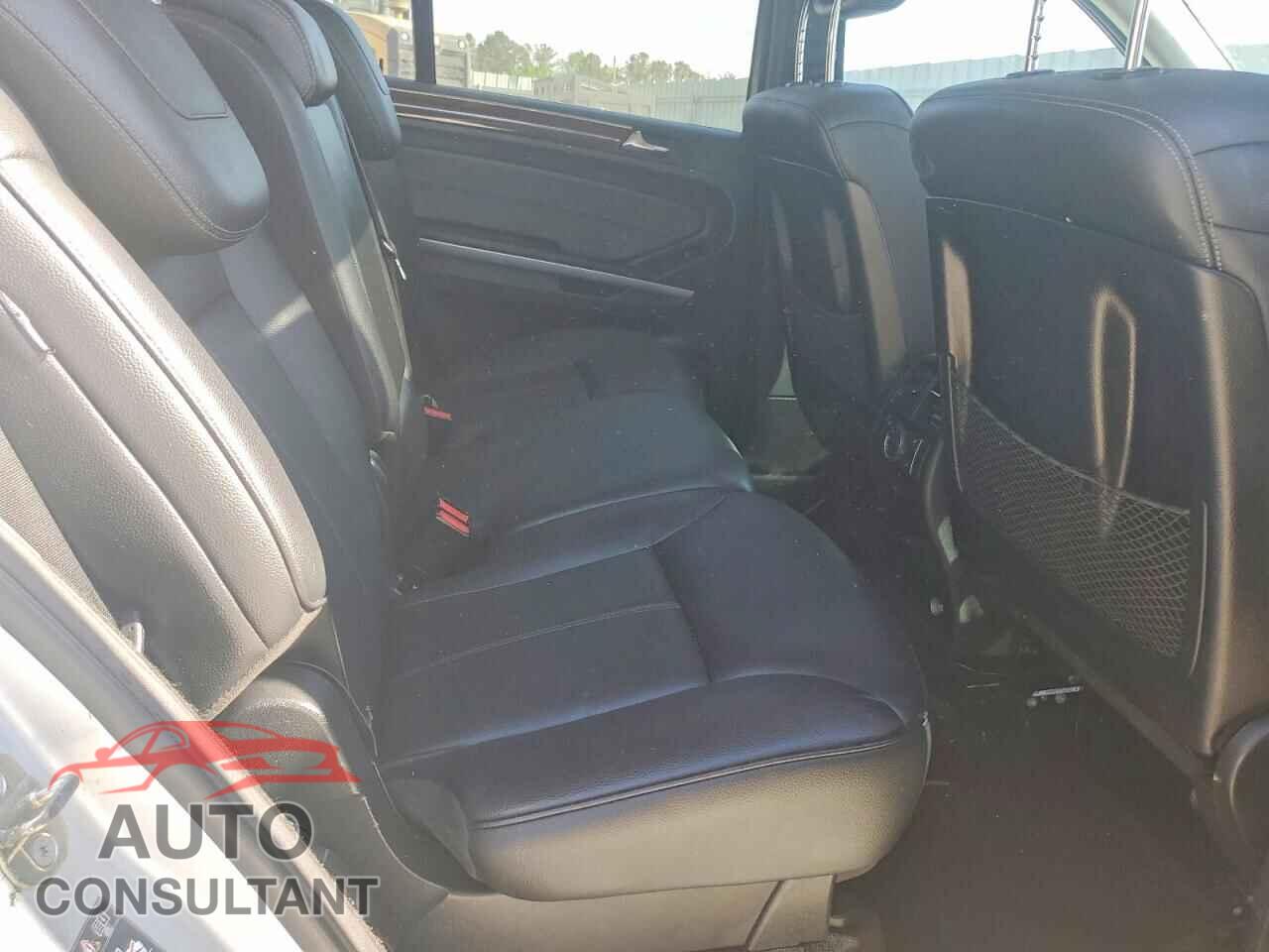 MERCEDES-BENZ GL-CLASS 2012 - 4JGBF7BE3CA777534