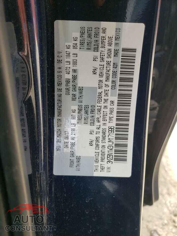 MAZDA 3 2018 - 3MZBN1W3XJM171996