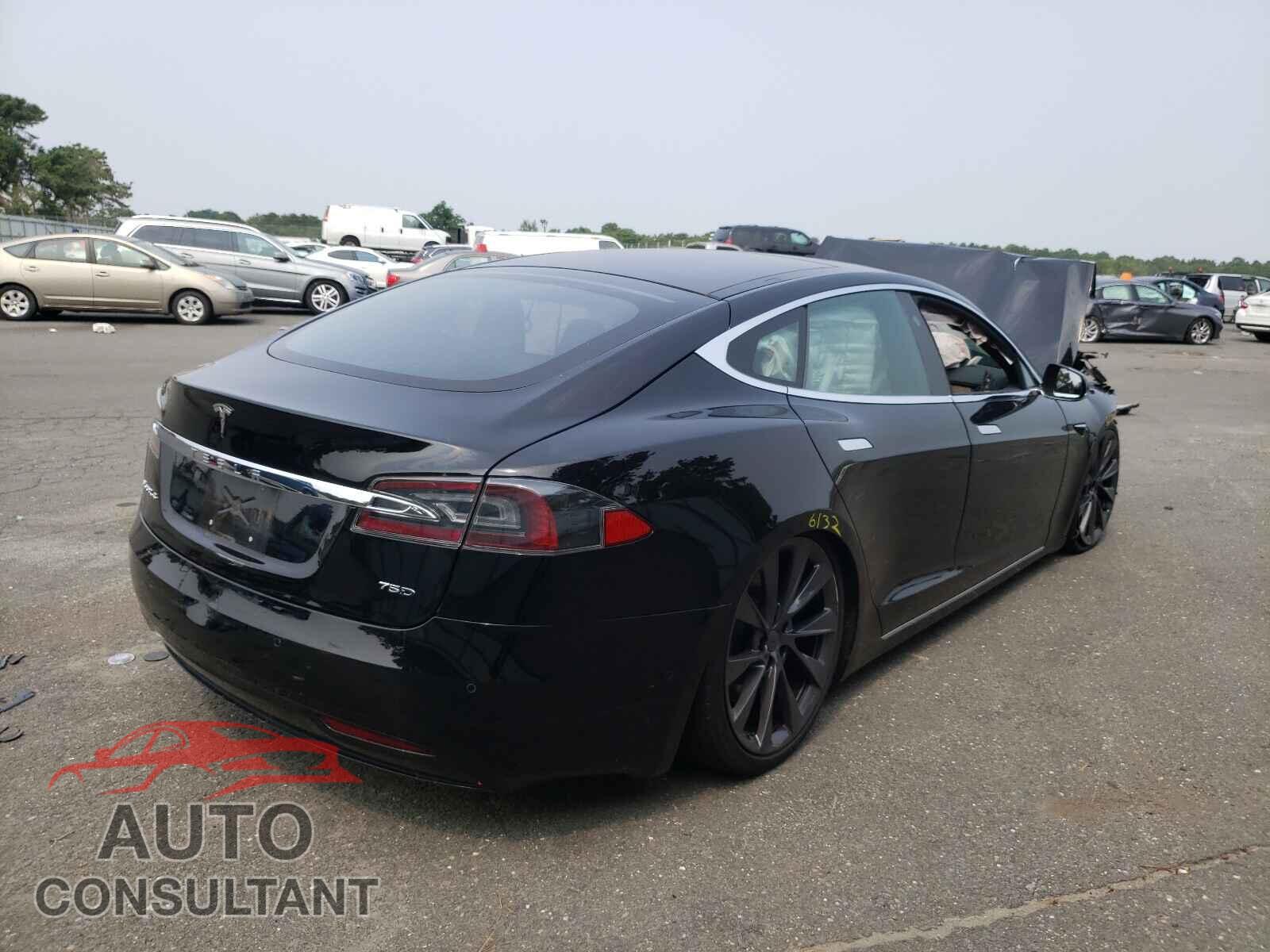 TESLA MODEL S 2018 - 5YJSA1E28JF262681