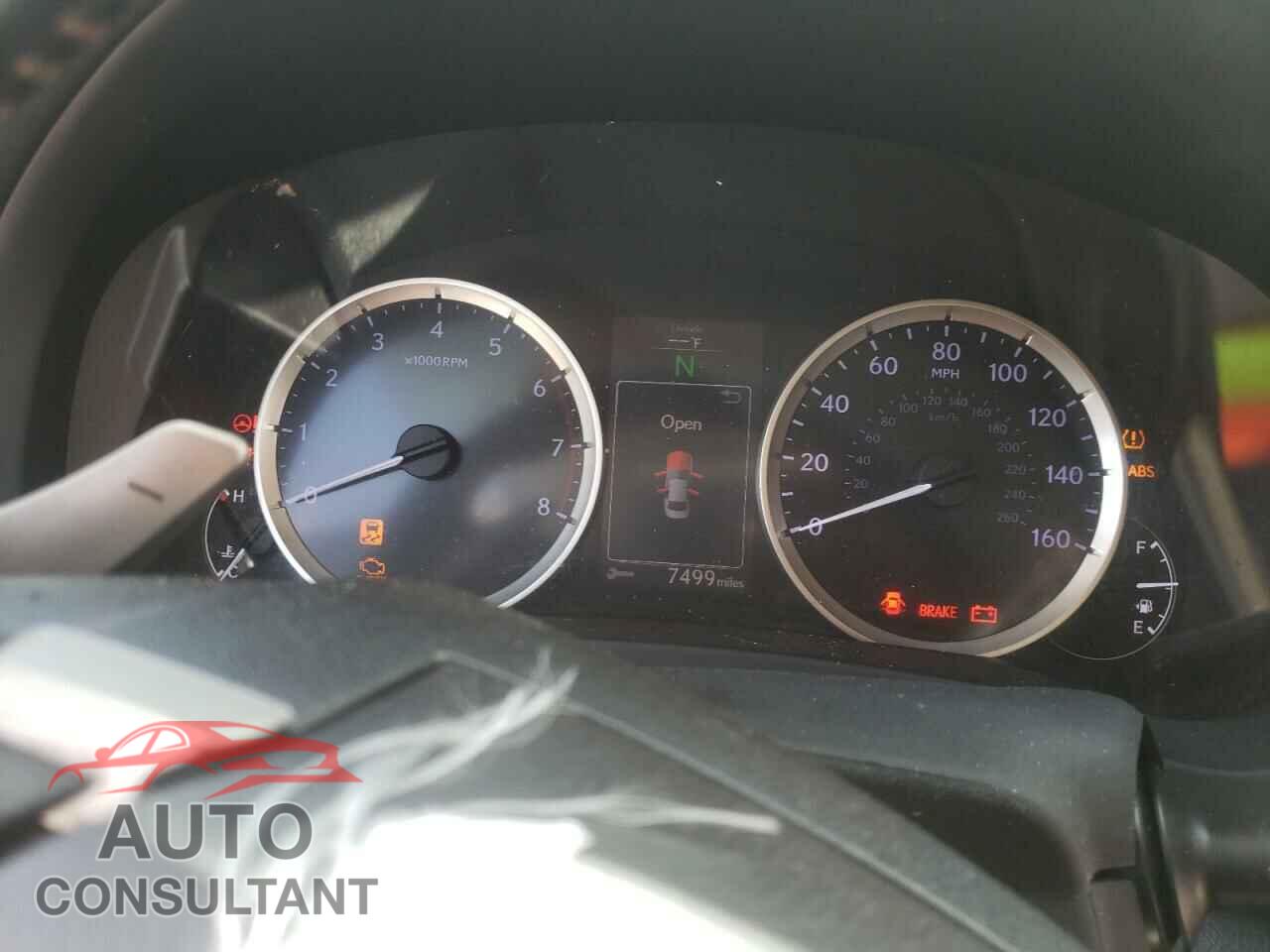 LEXUS IS 2016 - JTHBA1D21G5004058