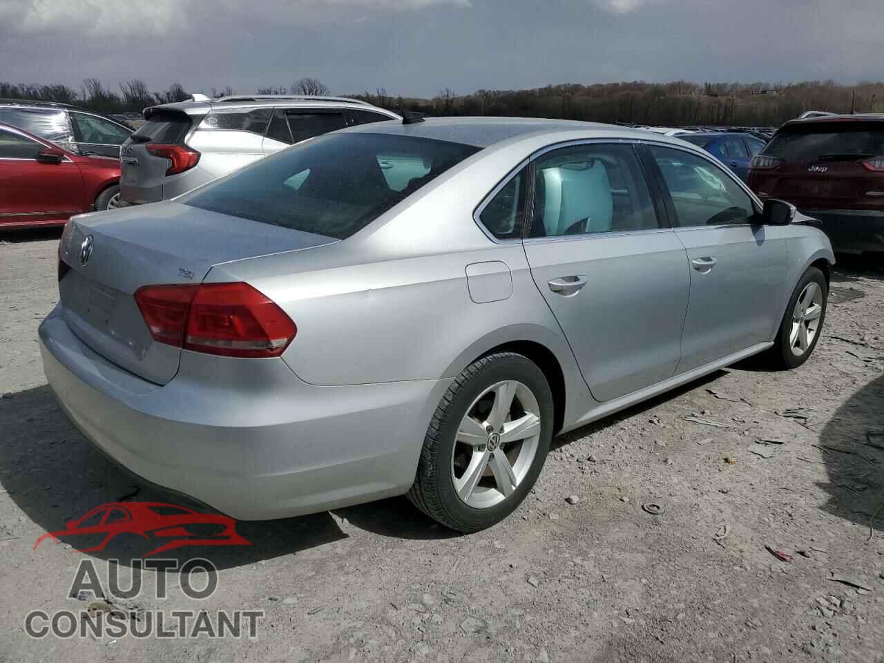VOLKSWAGEN PASSAT 2014 - 1VWAT7A37EC038812