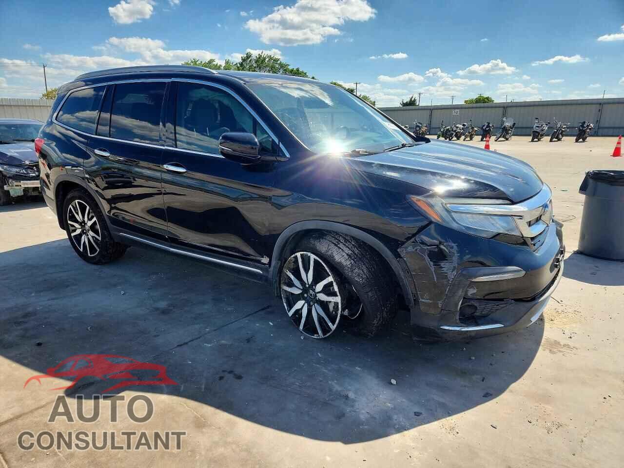 HONDA PILOT 2019 - 5FNYF6H09KB030675