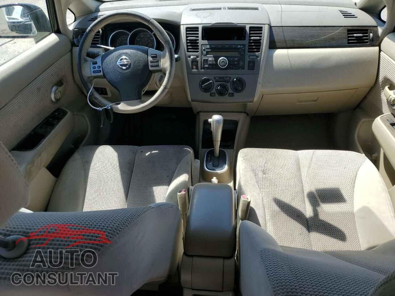 NISSAN VERSA 2010 - 3N1BC1CP2AL440940