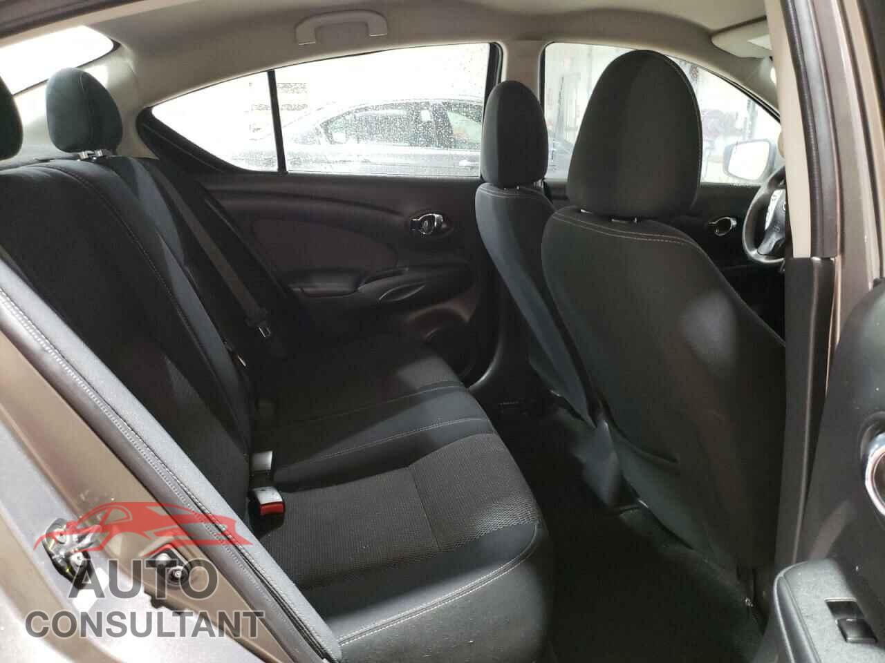NISSAN VERSA 2016 - 3N1CN7AP7GL818862