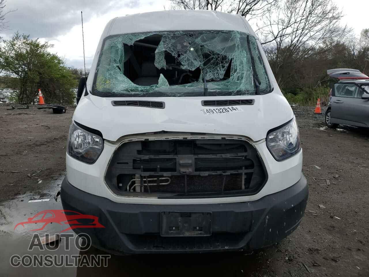 FORD TRANSIT 2019 - 1FTYR2CM2KKA04514