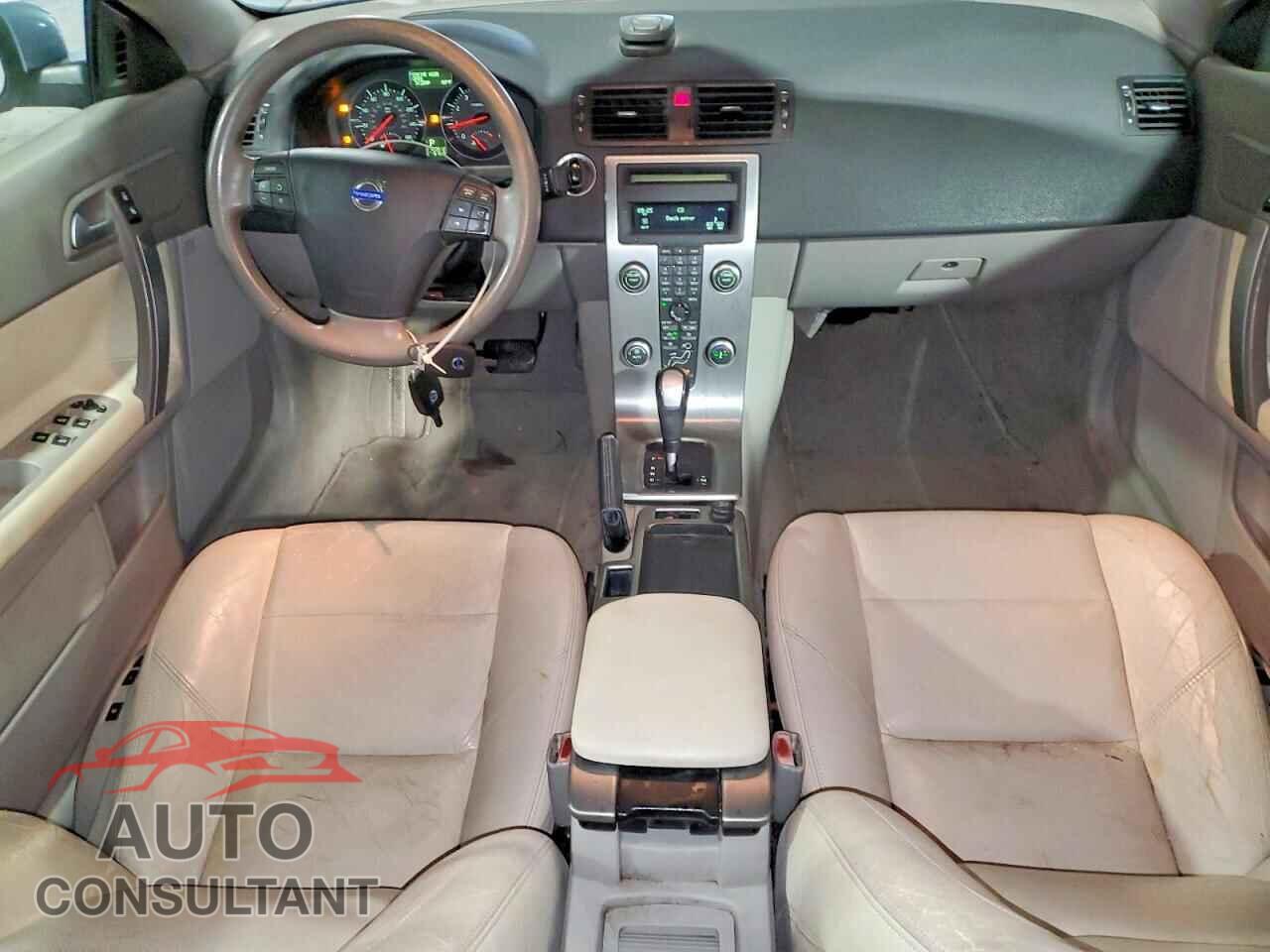 VOLVO C70 2010 - YV1672MC8AJ090770