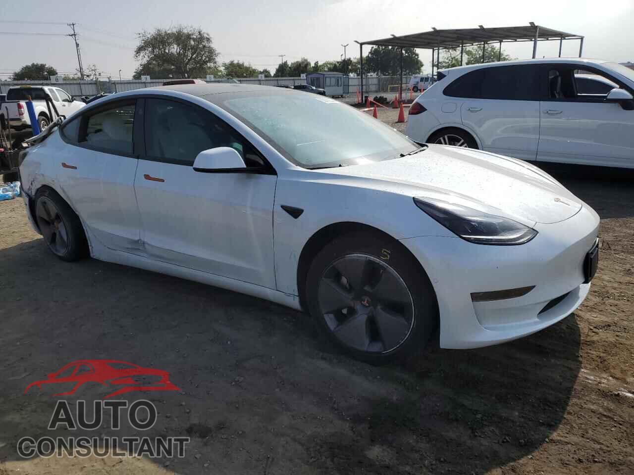 TESLA MODEL 3 2021 - 5YJ3E1EAXMF908517
