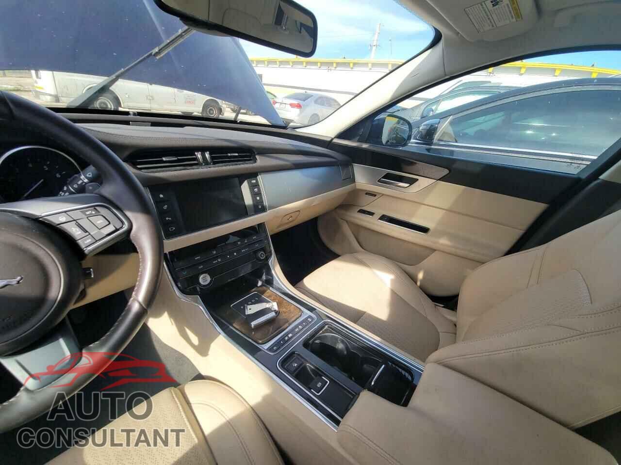 JAGUAR XF 2016 - SAJBE4BV4GCY13880