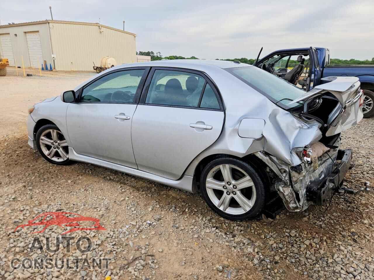 TOYOTA COROLLA 2013 - 2T1BU4EE7DC079963
