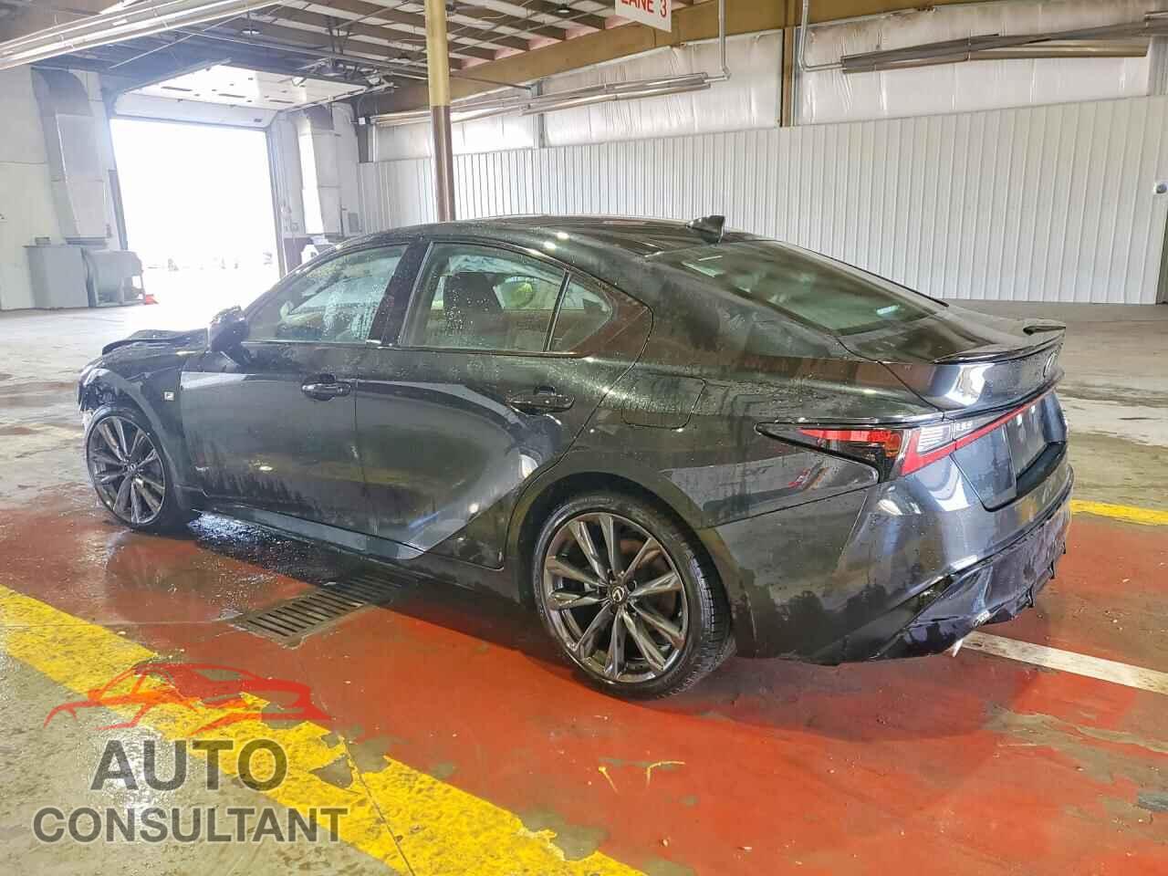 LEXUS IS 2025 - JTHGZ1E25S5041944