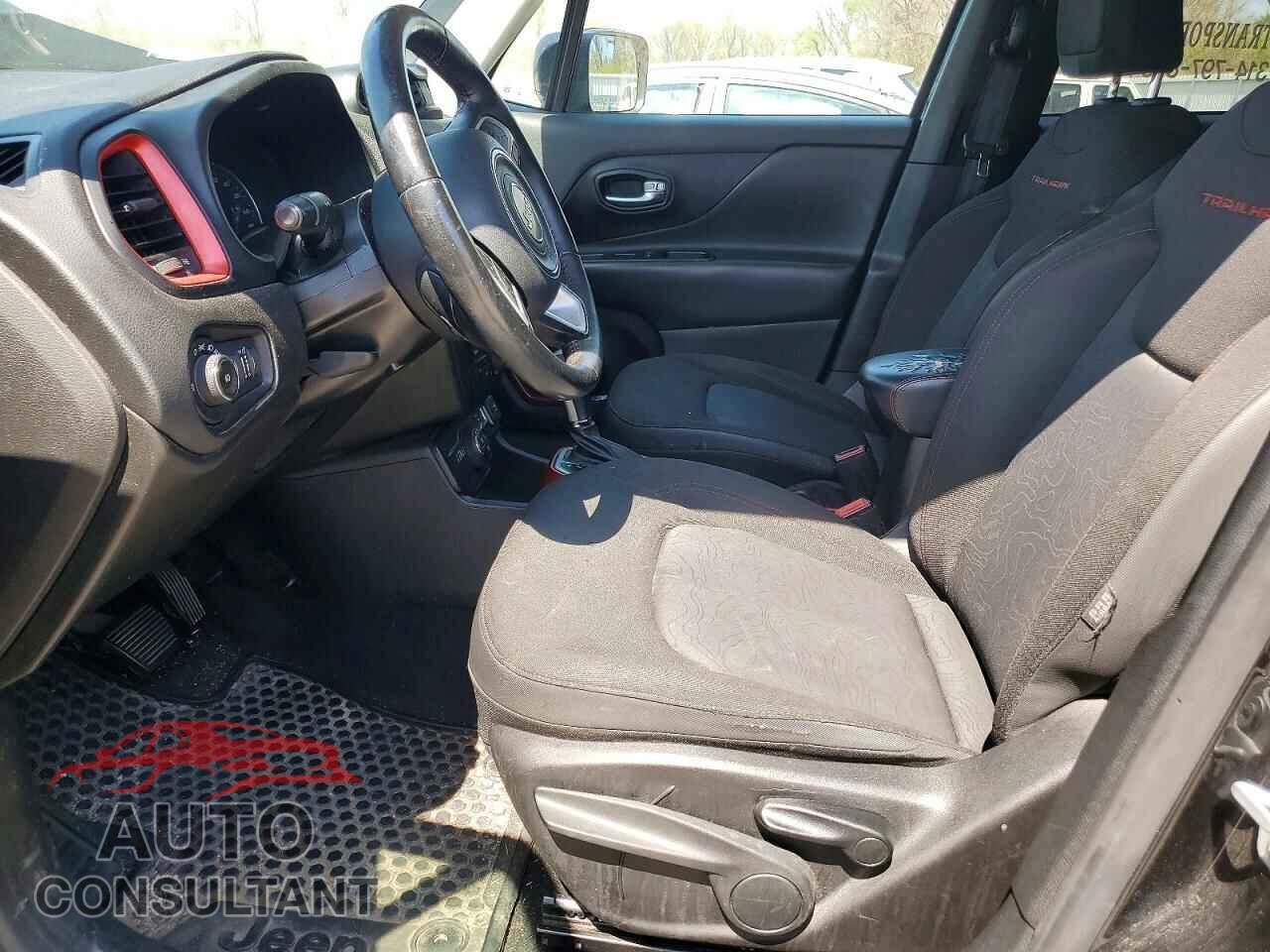 JEEP RENEGADE 2018 - ZACCJBCB3JPH97648