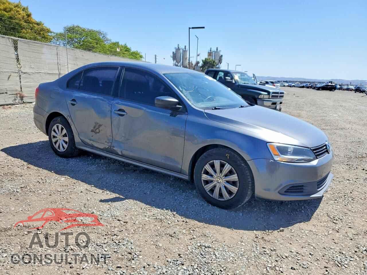 VOLKSWAGEN JETTA 2013 - 3VW2K7AJ8DM443533