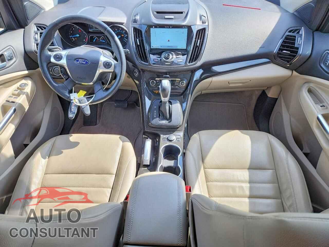 FORD ESCAPE 2016 - 1FMCU0J94GUC04748