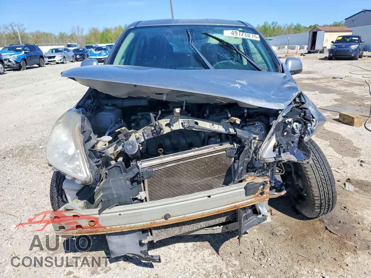 NISSAN VERSA 2013 - 3N1CN7AP1DL885145