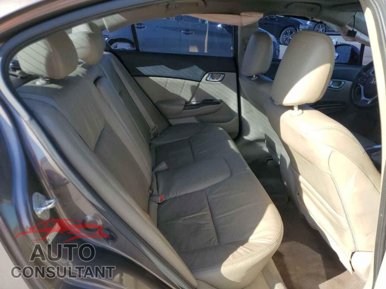 HONDA CIVIC 2012 - 2HGFB2F92CH555510