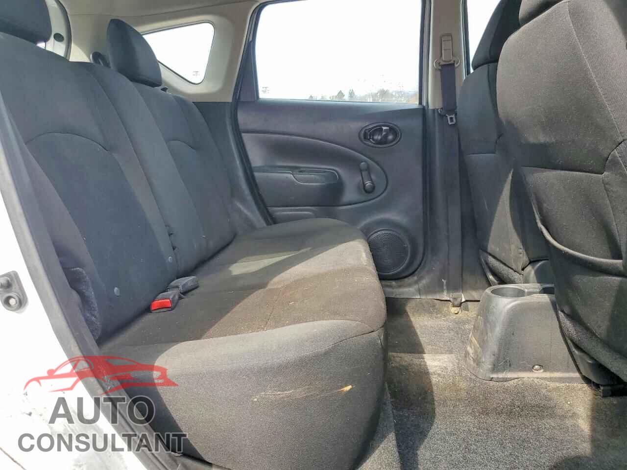 NISSAN VERSA 2017 - 3N1CE2CP4HL365057
