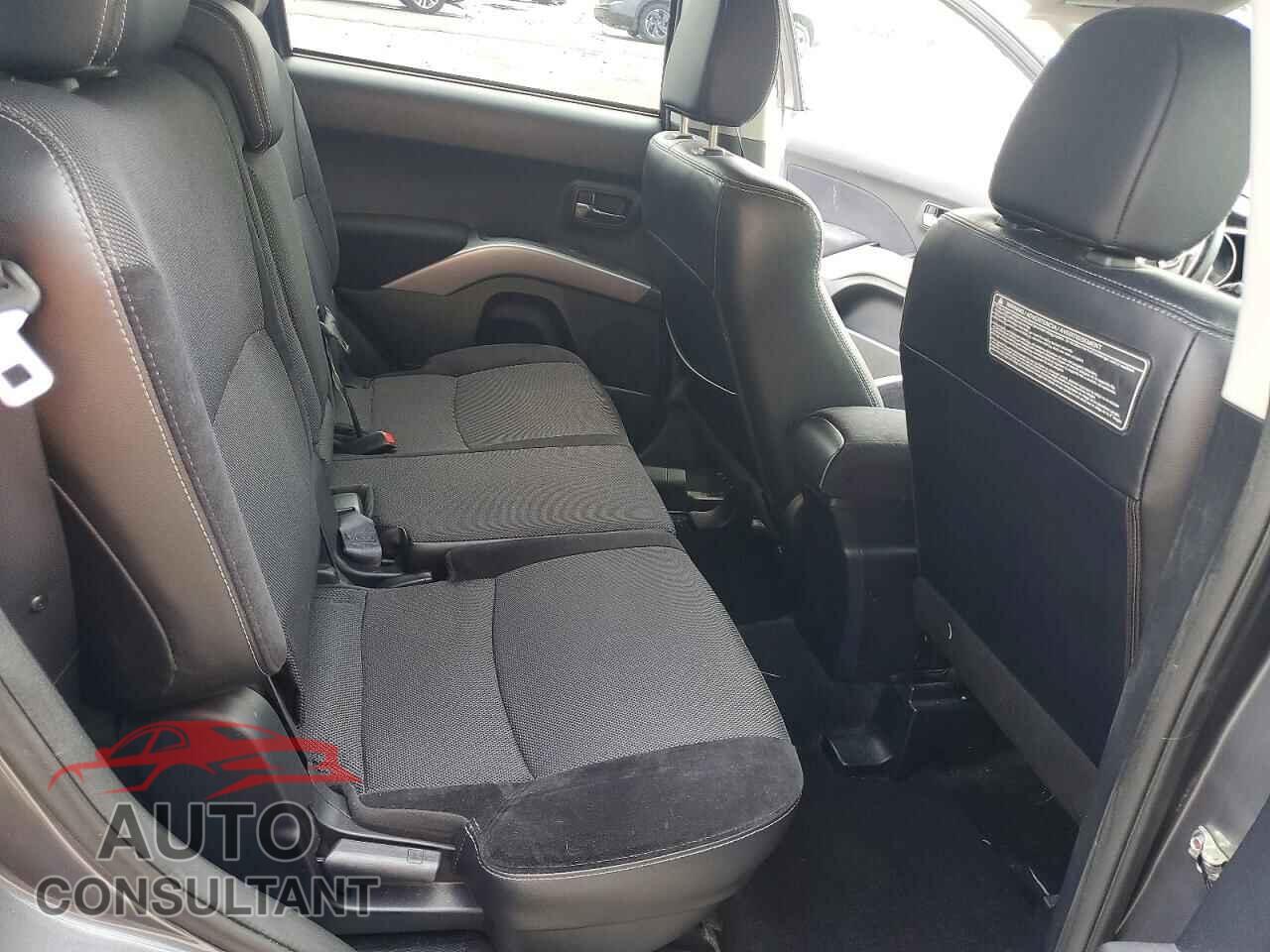 MITSUBISHI OUTLANDER 2012 - JA4AS3AW0CU016466