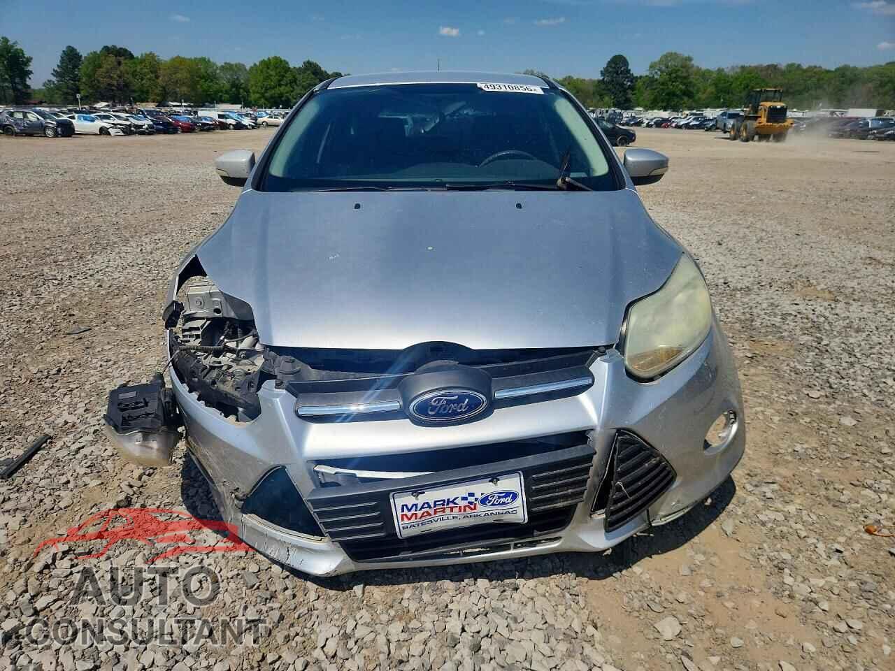 FORD FOCUS 2014 - 1FADP3K27EL150647