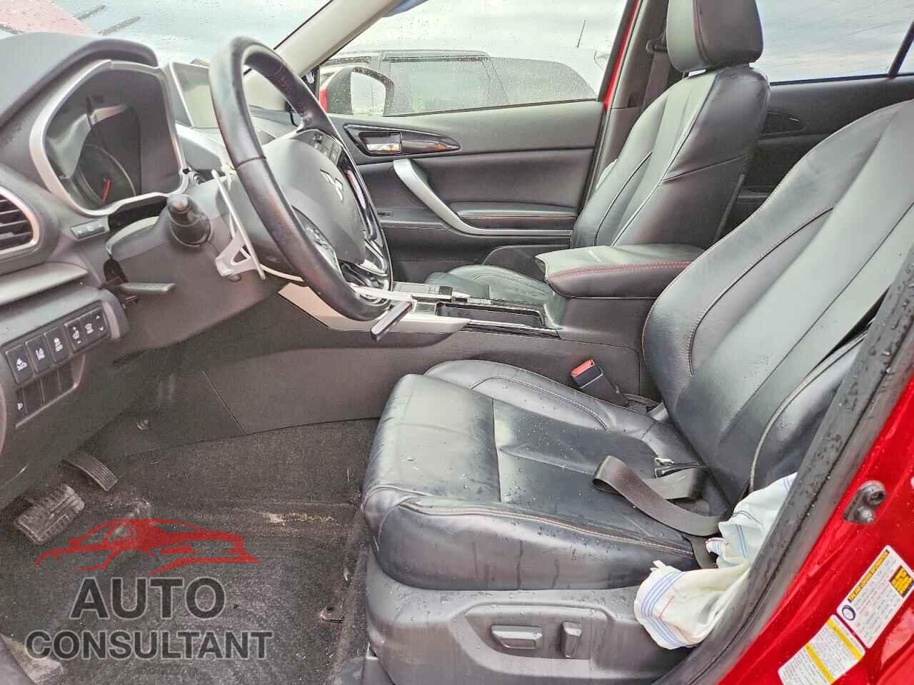 MITSUBISHI ECLIPSE 2018 - JA4AT5AA3JZ055310