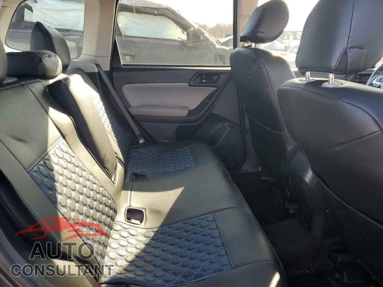 SUBARU FORESTER 2017 - JF2SJAEC6HH524671