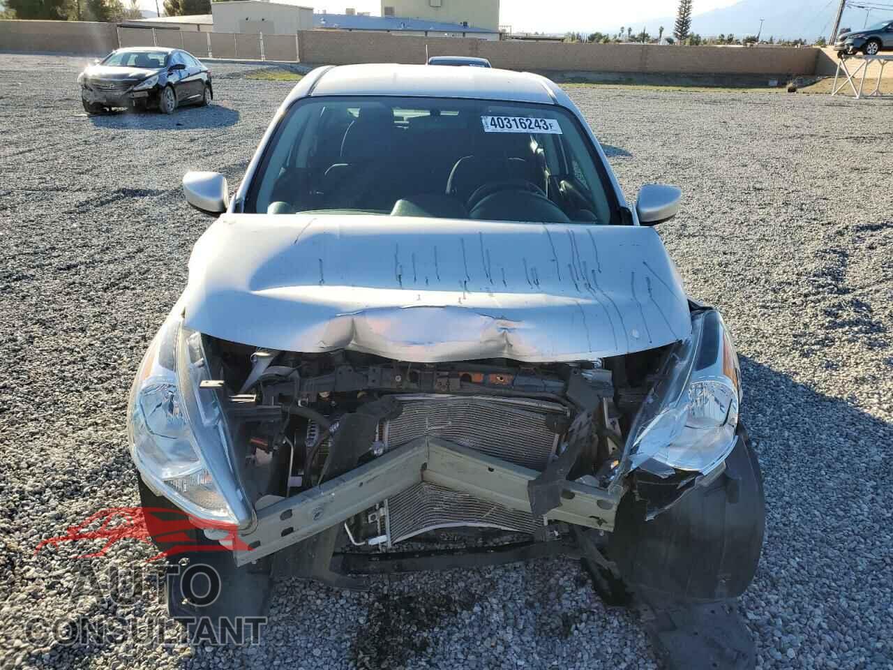NISSAN VERSA 2019 - 3N1CN7AP8KL814618