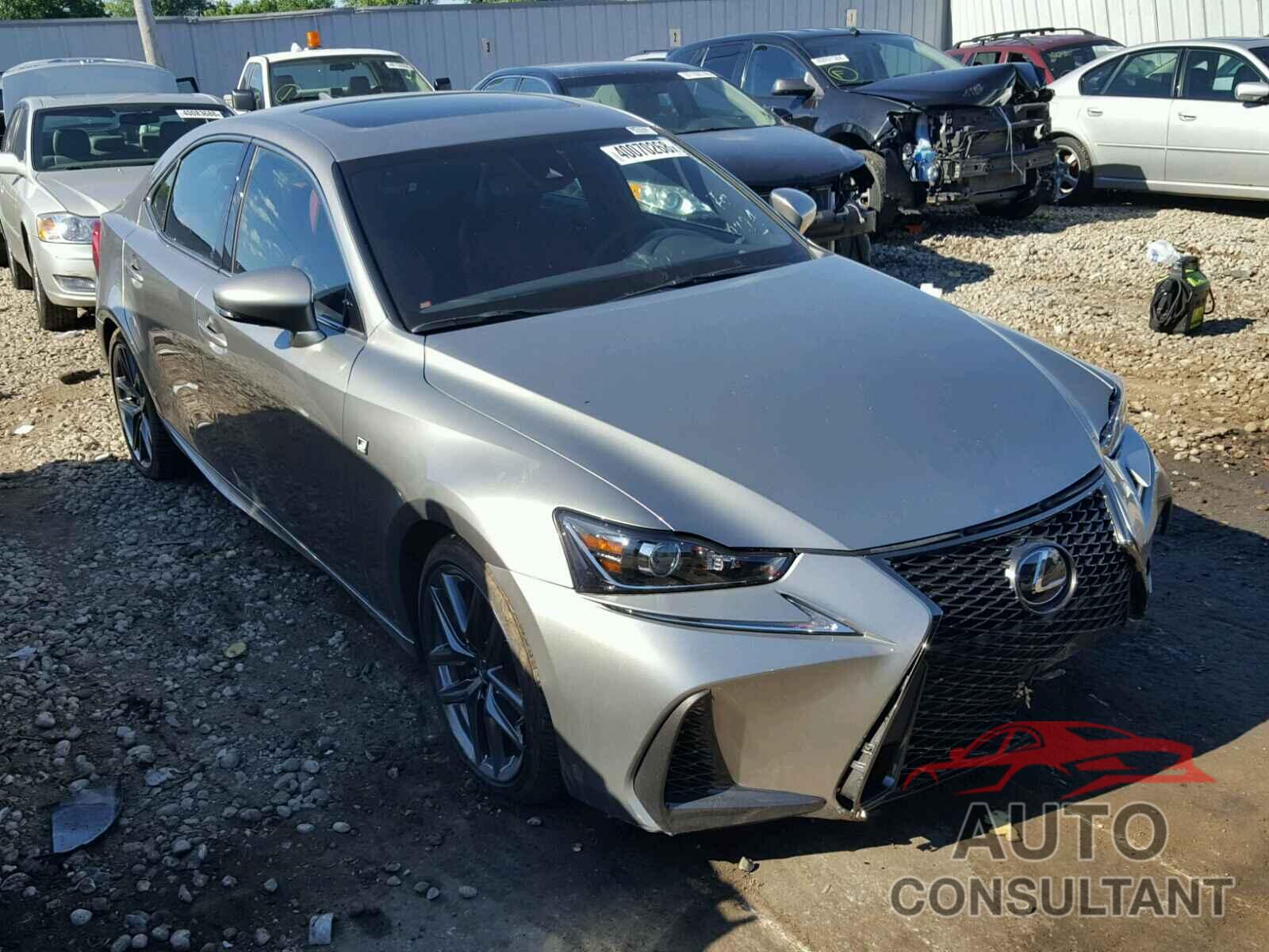 LEXUS IS 2018 - JTHC81D26J5031456