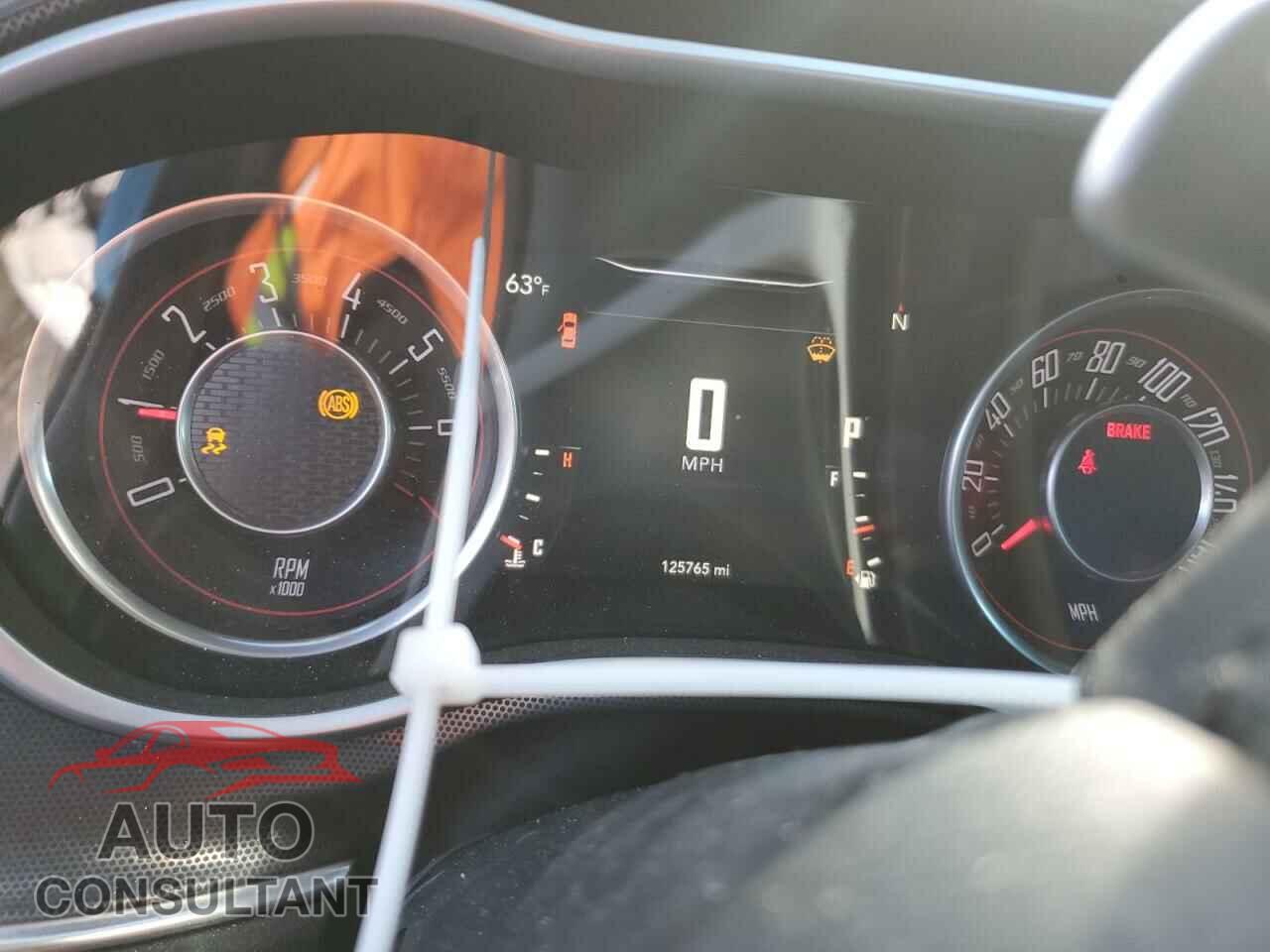 DODGE CHALLENGER 2015 - 2C3CDZBGXFH854471