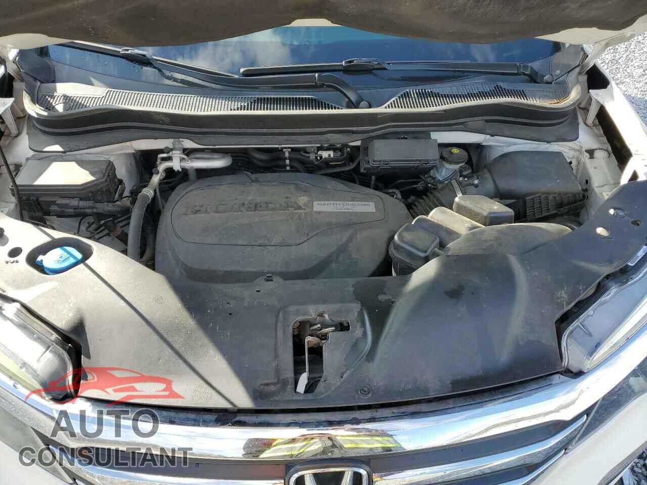 HONDA PILOT 2017 - 5FNYF5H53HB012882