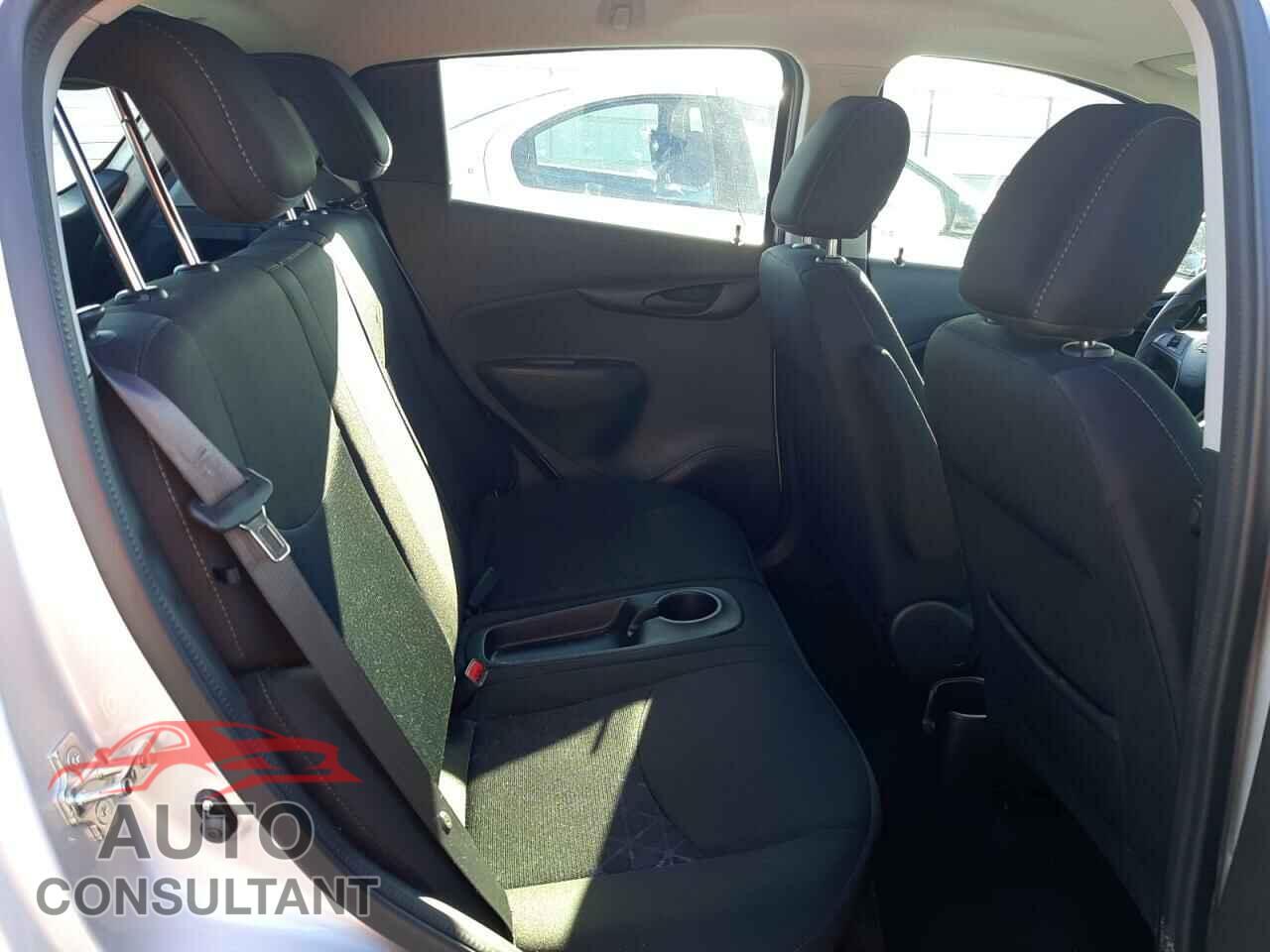 CHEVROLET SPARK 2021 - KL8CD6SA2MC220585