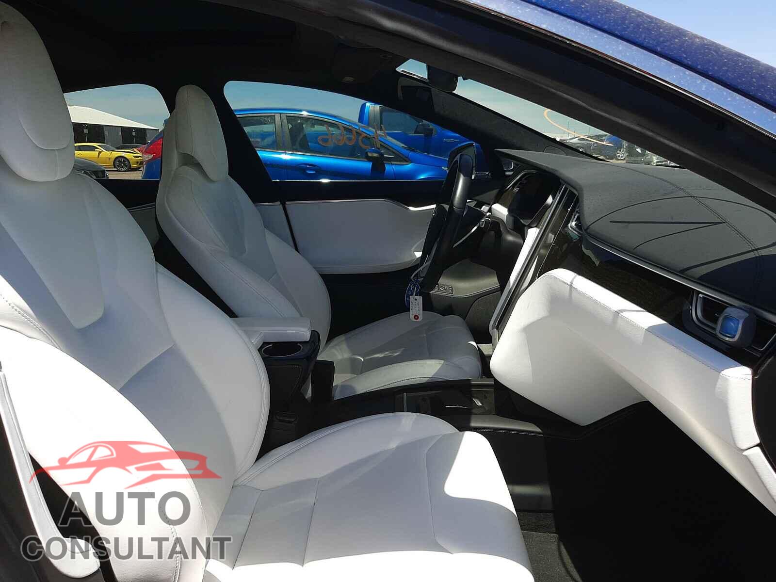 TESLA MODEL S 2017 - 5YJSA1E26HF222352