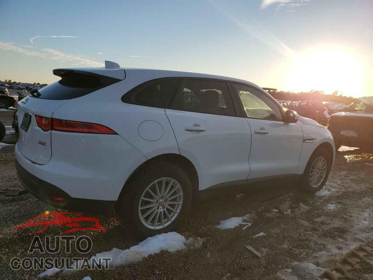JAGUAR F-PACE 2017 - SADCS2BN8HA085529
