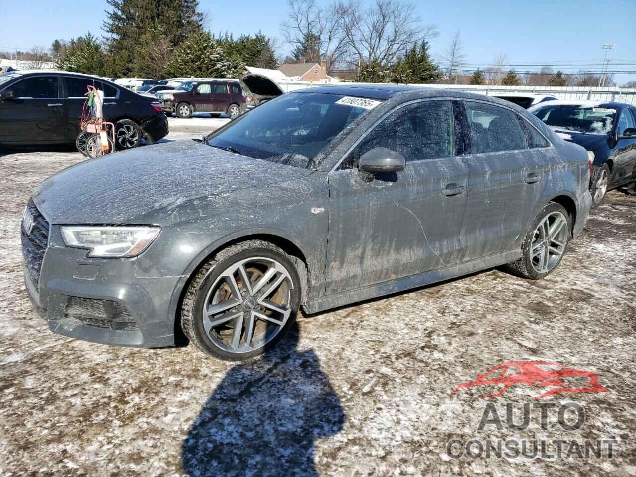 AUDI A3 2017 - WAUJ8GFF2H1077683