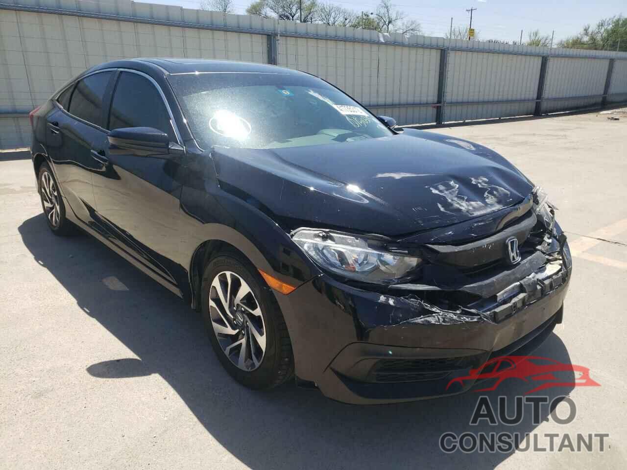 HONDA CIVIC 2018 - 19XFC2F74JE015028