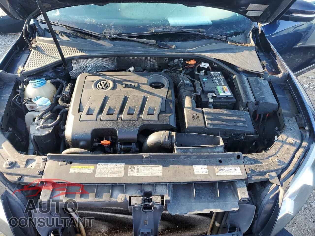 VOLKSWAGEN PASSAT 2014 - 1VWBN7A34EC009301