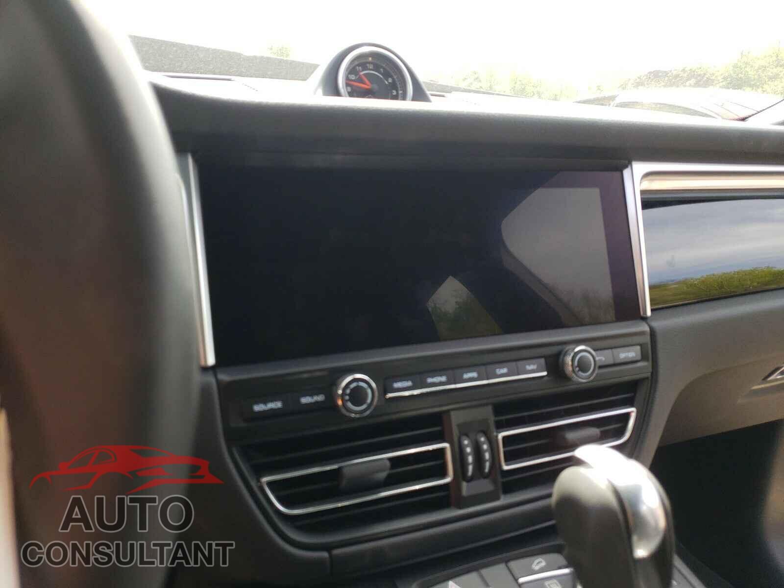PORSCHE MACAN 2021 - WP1AB2A53MLB33956