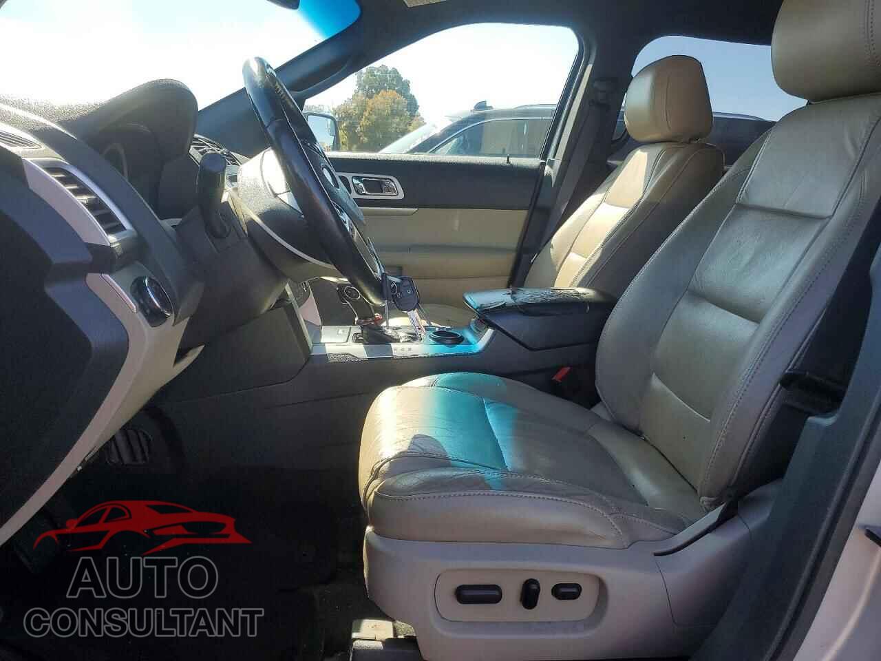 FORD EXPLORER 2011 - 1FMHK7D82BGA22190
