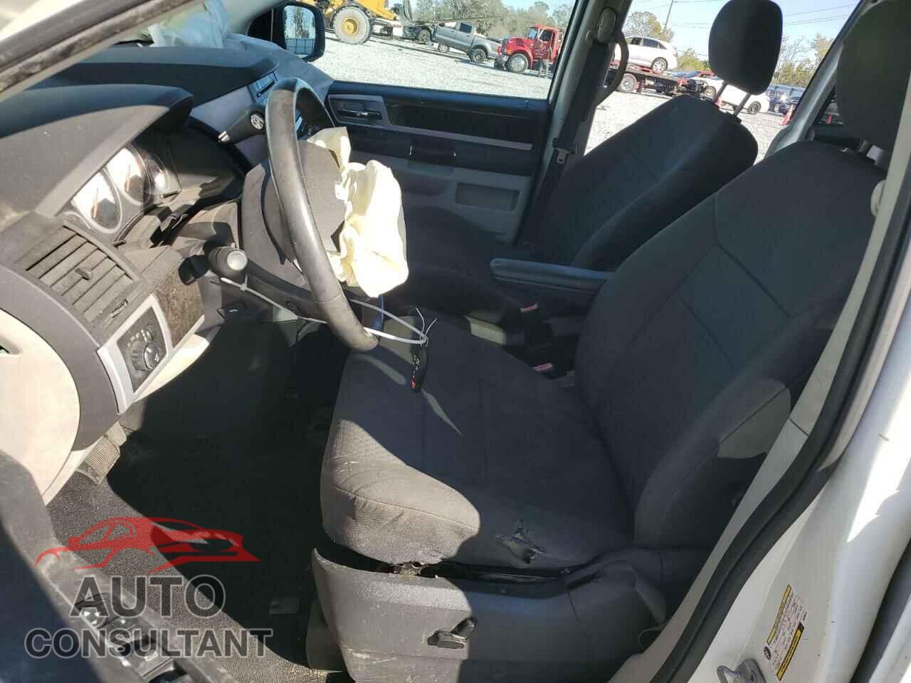 DODGE CARAVAN 2010 - 2D4RN5D17AR209741