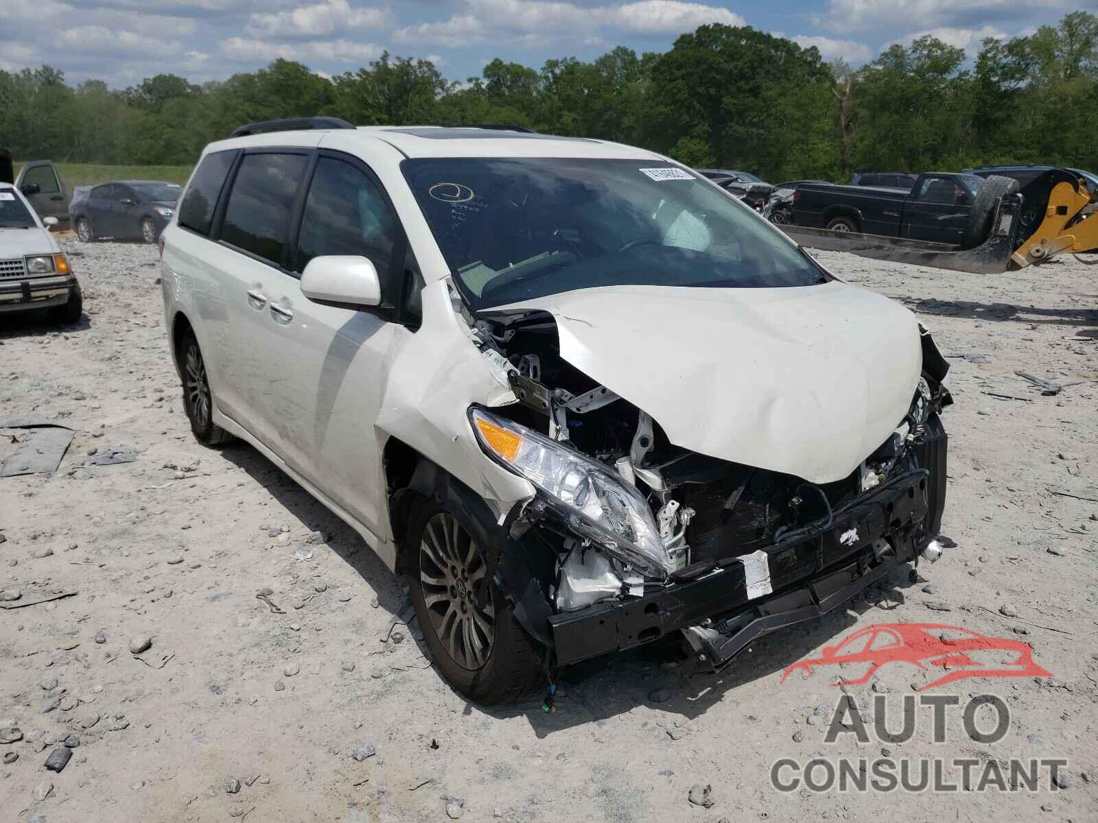 TOYOTA SIENNA 2018 - 5TDYZ3DC2JS964435