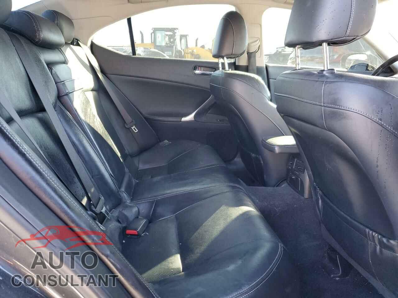 LEXUS IS 2010 - JTHCF5C21A2034152