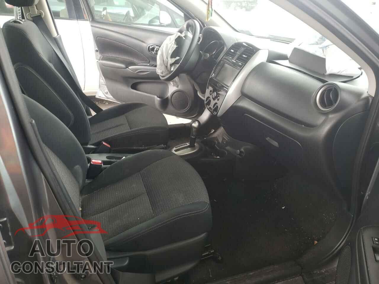 NISSAN VERSA 2019 - 3N1CN7AP8KL801772