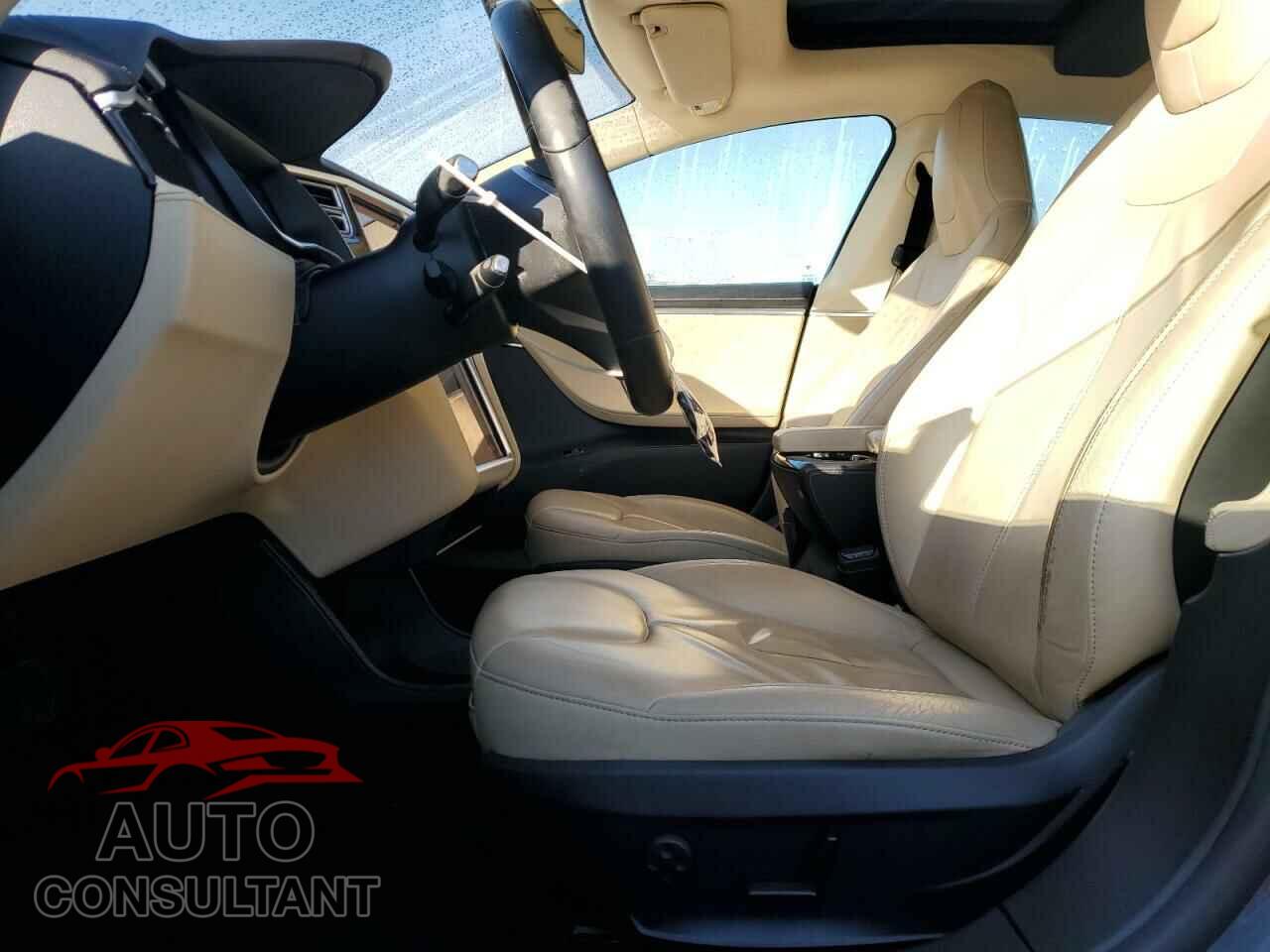 TESLA MODEL S 2015 - 5YJSA1S16FFP71476