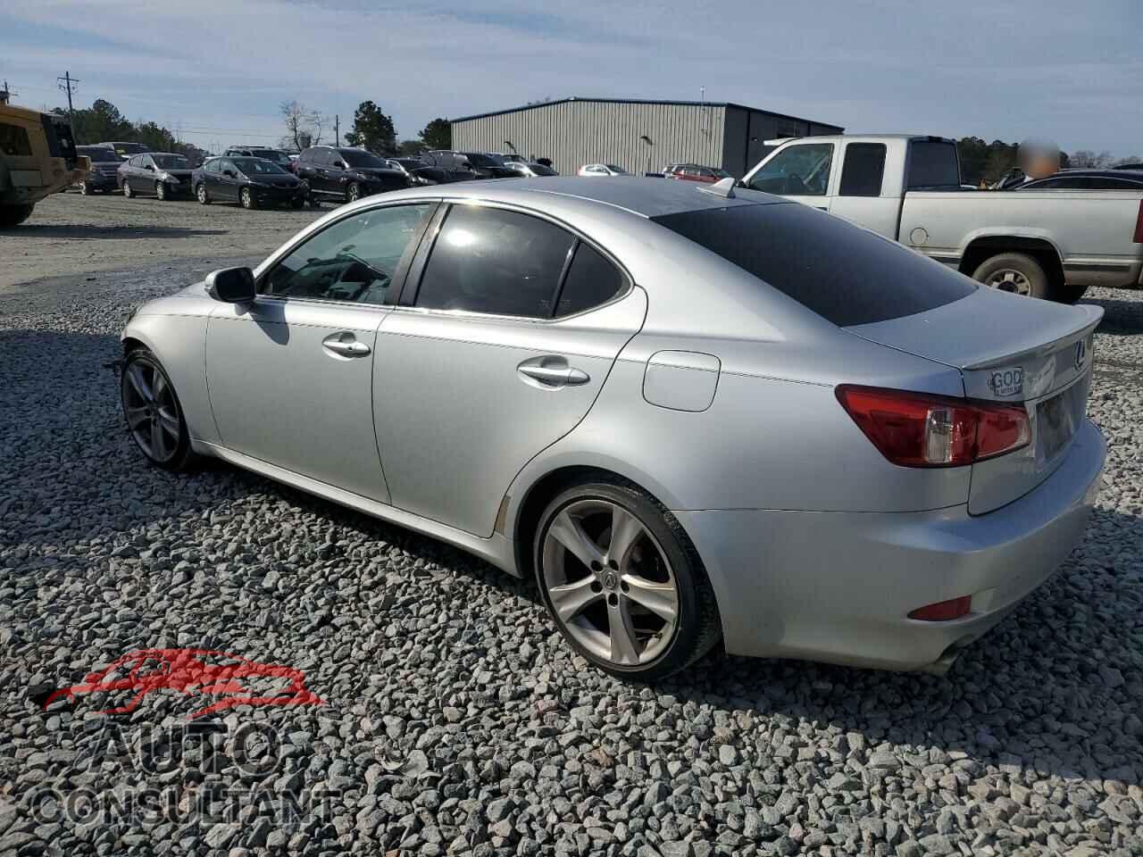 LEXUS IS 2011 - JTHBF5C29B5151926