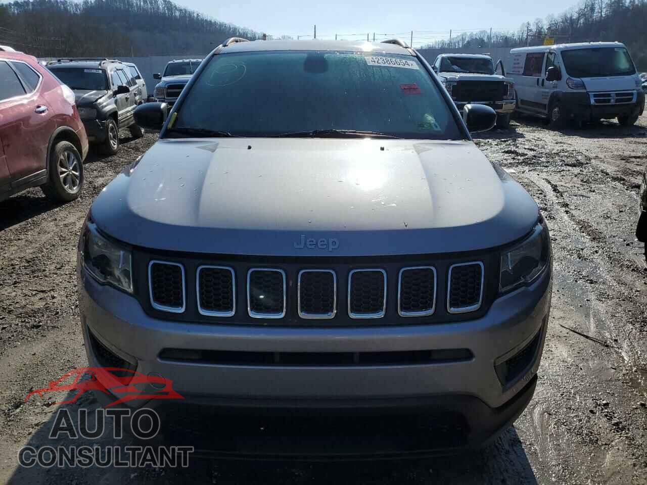 JEEP COMPASS 2018 - 3C4NJDAB3JT146813