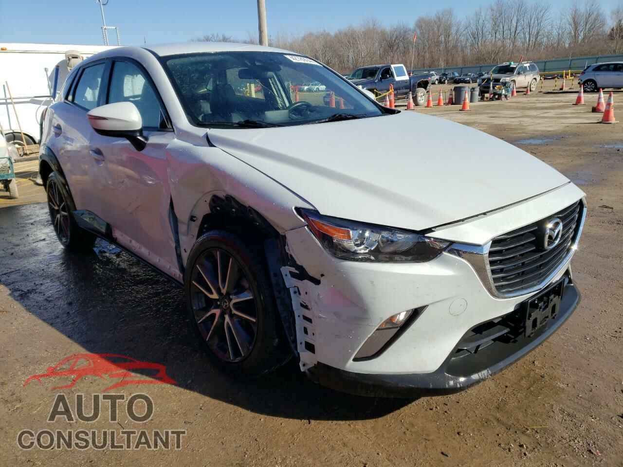 MAZDA CX-3 2018 - JM1DKDC76J0325426