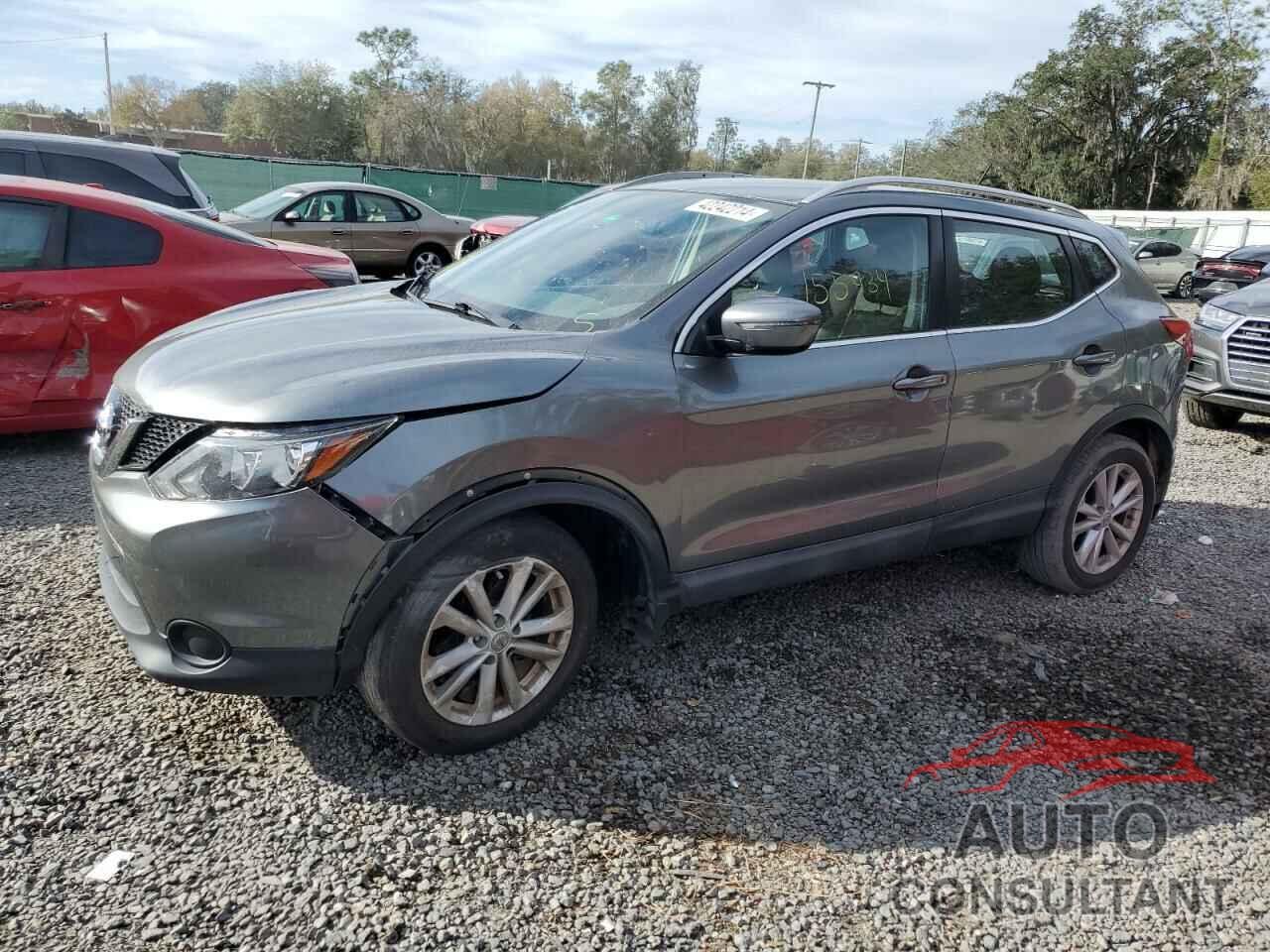 NISSAN ROGUE 2017 - JN1BJ1CP5HW009292