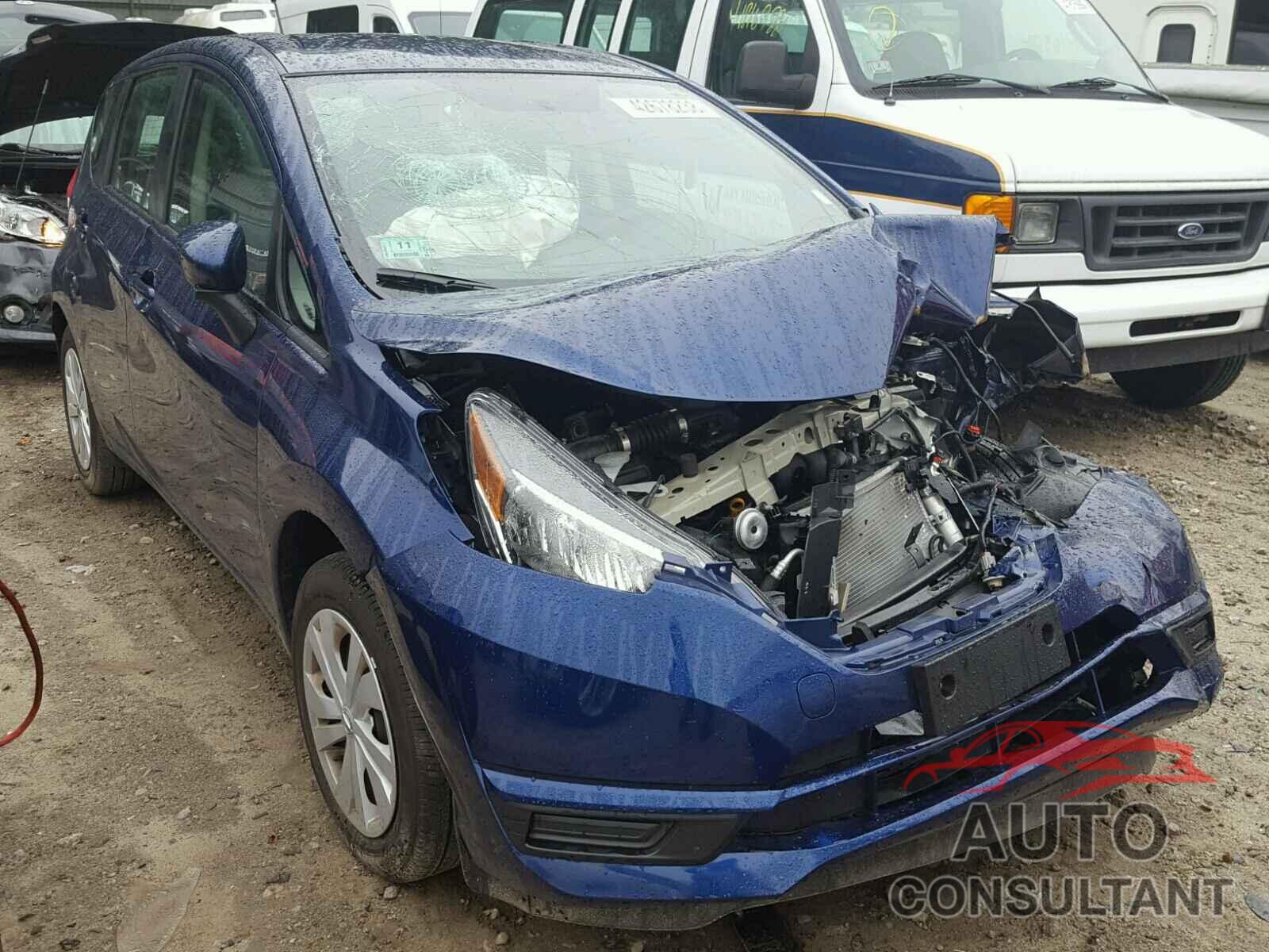 NISSAN VERSA 2018 - 3N1CE2CP1JL352238