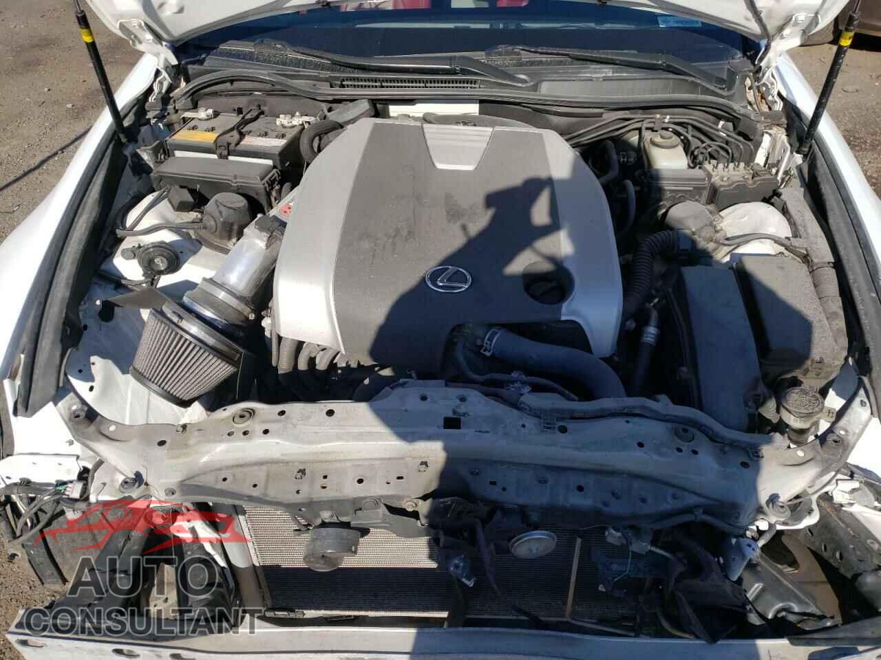 LEXUS IS 2017 - JTHCE1D21H5013028