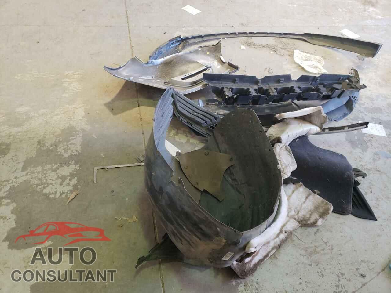 FORD TAURUS 2018 - 1FAHP2D80JG106327