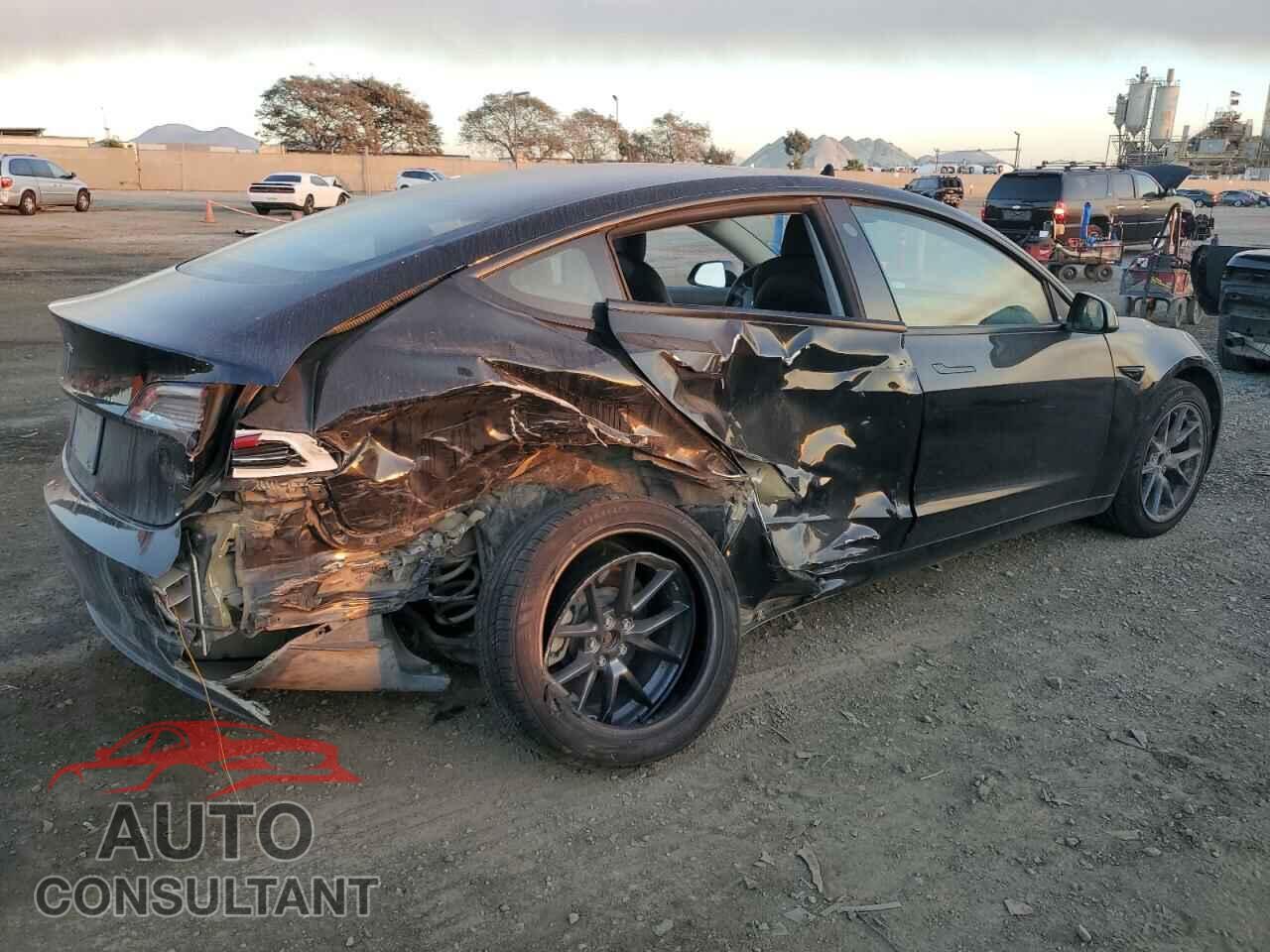 TESLA MODEL 3 2021 - 5YJ3E1EA9MF915068