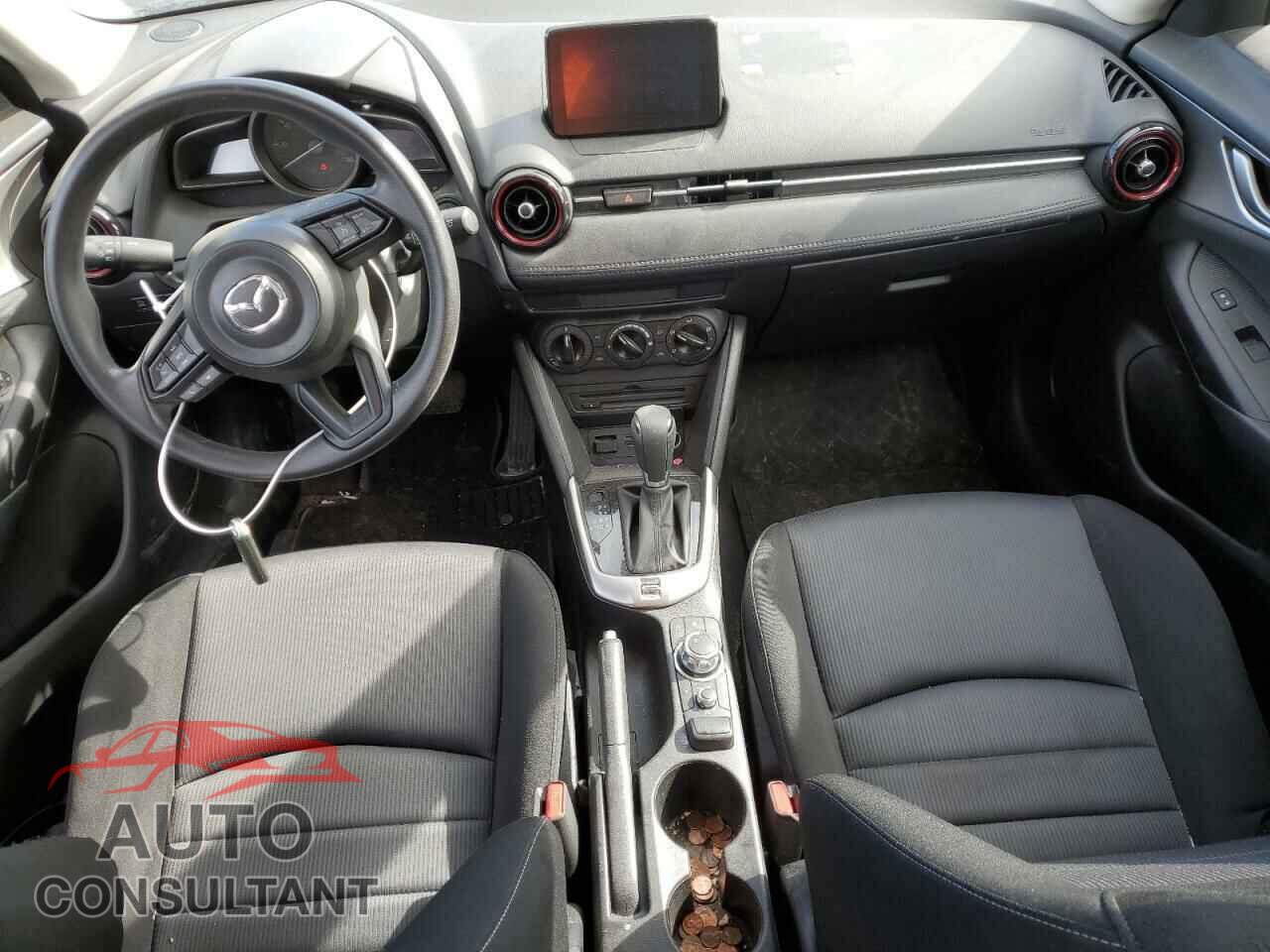 MAZDA CX-3 2018 - JM1DKFB75J0325348
